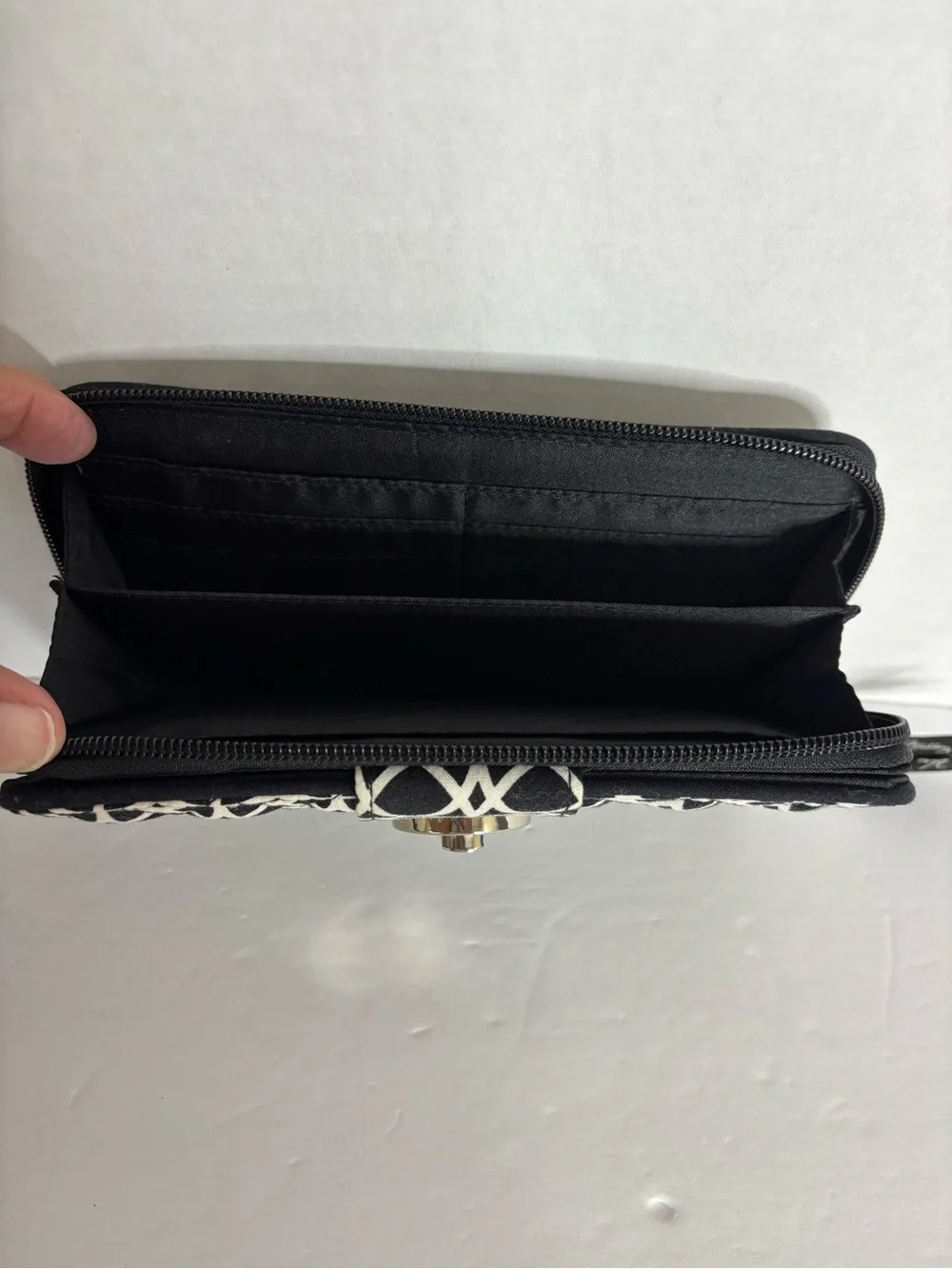 Vera Bradley Black & White Geometric Turnlock Wallet
